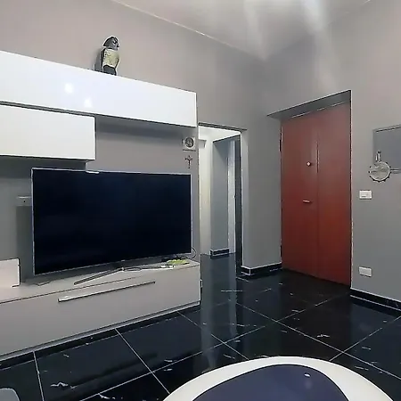 Tra Centro E Mare - Intero Con Parcheggio Apartmán *